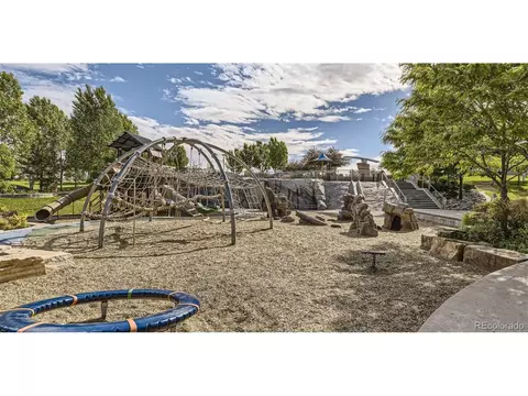 7665 S Cherokee Cir, Centennial, CO 80016 photo 4