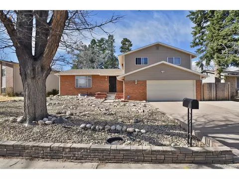 3031 S Nucla St, Aurora, CO 80013