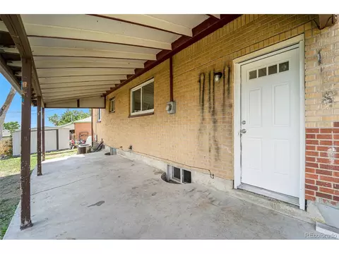 2863 E 90th Pl, Thornton, CO 80229 photo 9