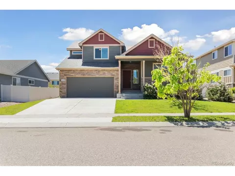 719 Elk Mountain Dr, Windsor, CO 80550