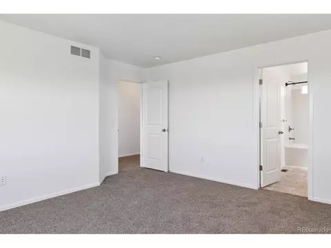 Bedroom - 719 Elk Mountain Dr, Windsor, CO 80550 photo 8 of 10