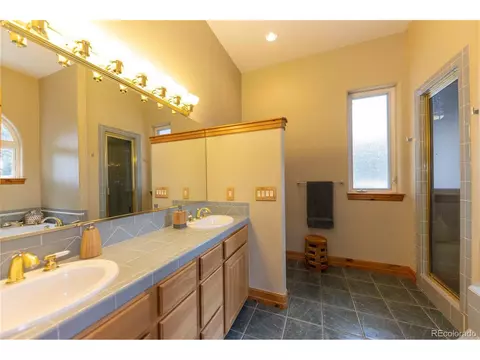 Undisclosed, Silverthorne, CO 80498 photo 18