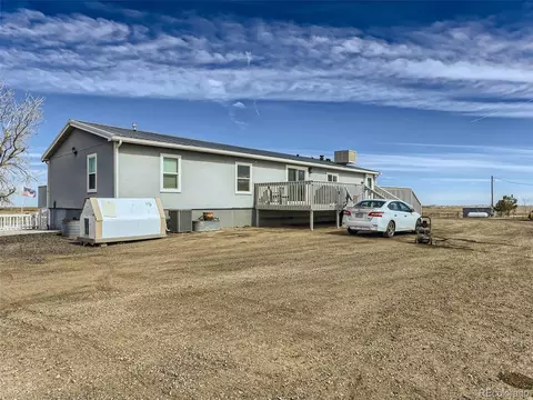 48506 E County Road 34, Bennett, CO 80102 photo 2