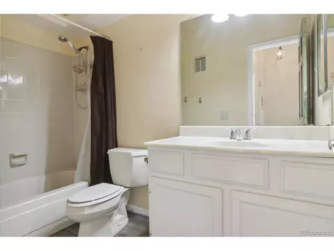 18538 E Whitaker Cir #D, Aurora, CO 80015 photo 12