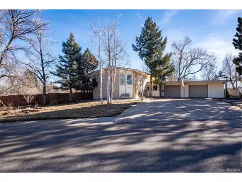 8010 W Chestnut Dr, Littleton, CO 80128