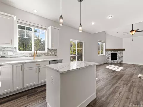 Kitchen - 25774 E 1st Pl, Aurora, CO 80018 photo 4 of 6