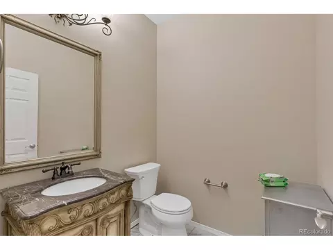 7585 E 121st Pl, Thornton, CO 80602 photo 11