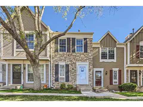 15577 E Louisiana Ave, Aurora, CO 80017