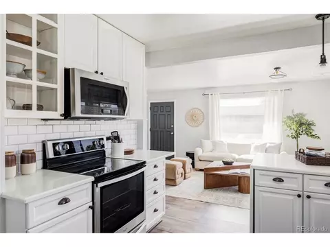 7220 Alan Dr, Denver, CO 80221 photo 11