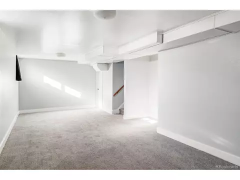 7220 Alan Dr, Denver, CO 80221 photo 25