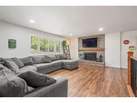 8308 W 72nd Ave, Arvada, CO 80005