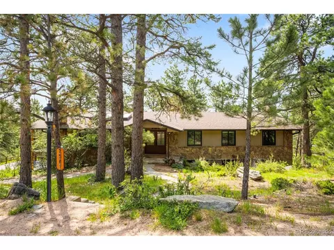 2907 Hiwan Dr, Evergreen, CO 80439