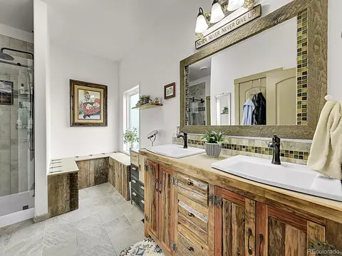 10660 Schumaker Rd, Bennett, CO 80102 photo 5