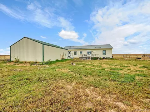 10660 Schumaker Rd, Bennett, CO 80102 photo 22