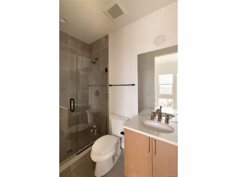 Bath - 9968 E 63rd Dr, Denver, CO 80238 photo 2 of 11
