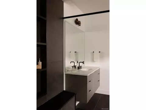 Bath - 9968 E 63rd Dr, Denver, CO 80238 photo 3 of 11