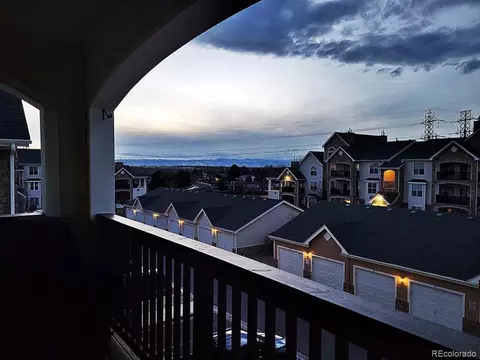 18930 E Warren Cir #D-D-302, Aurora, CO 80013