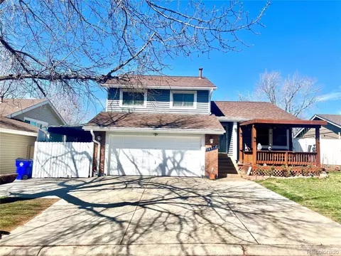 18905 E Kent Cir, Aurora, CO 80013