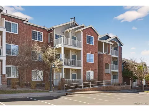 2662 S Cathay Way #303, Aurora, CO 80013