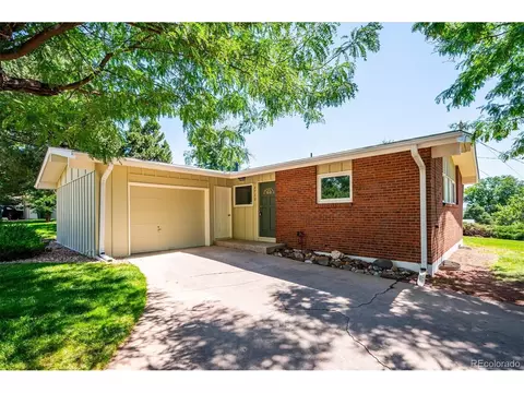 7772 S Ames Way, Littleton, CO 80128