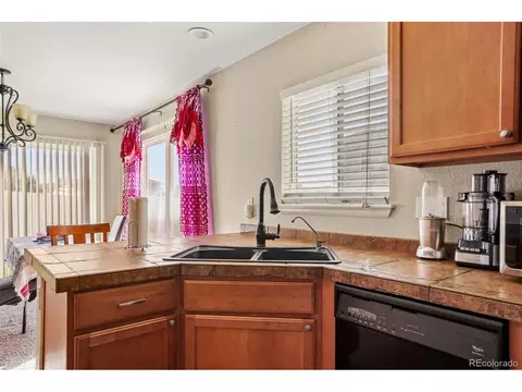 19686 E 50th Ave, Denver, CO 80249 photo 7