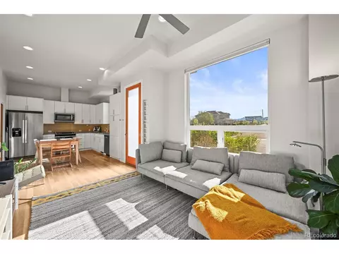 2004 Foxtail Ln #B, Lafayette, CO 80026