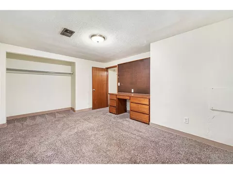 6431 E Cornell Ave, Denver, CO 80222 photo 27