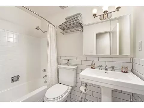6431 E Cornell Ave, Denver, CO 80222 photo 20
