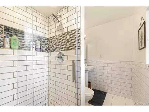 6431 E Cornell Ave, Denver, CO 80222 photo 13