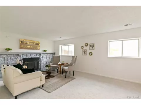 21635 E Powers Pl, Centennial, CO 80015 photo 9