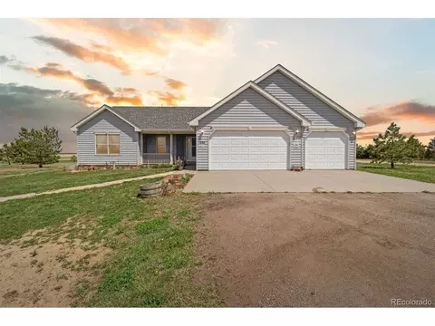 1282 N County Road 125, Bennett, CO 80102