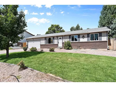 3055 S Idalia St, Aurora, CO 80013