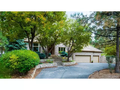 812 Moffat Ct, Castle Rock, CO 80108