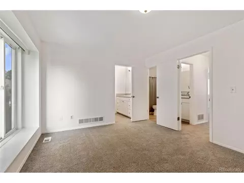 18965 E 47th Ave, Denver, CO 80249 photo 16