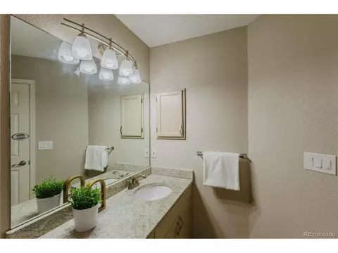 Bath - 1407 Quince Ave, Boulder, CO 80304 photo 6 of 6