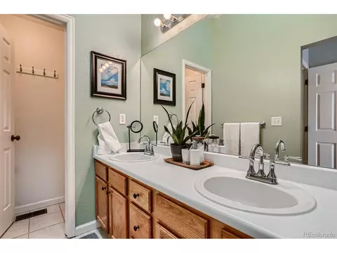 19896 E Dickenson Pl, Aurora, CO 80013 photo 16