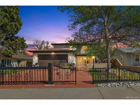 3960 S Lincoln St, Englewood, CO 80113