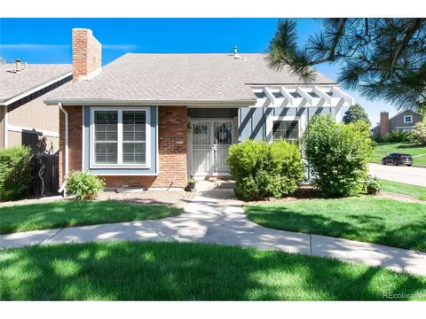 7500 S Rosemary Cir, Centennial, CO 80112