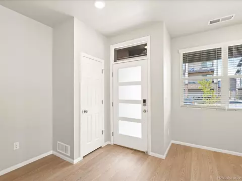 22183 E 7th Pl, Aurora, CO 80018 photo 6