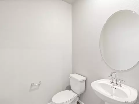 22183 E 7th Pl, Aurora, CO 80018 photo 12