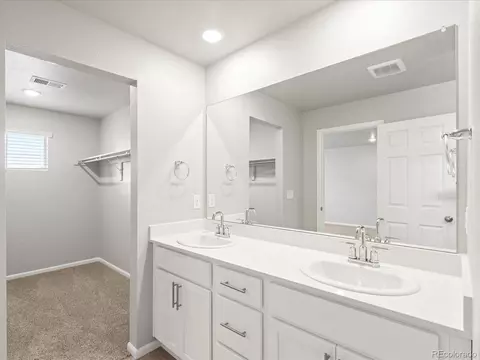 22183 E 7th Pl, Aurora, CO 80018 photo 4