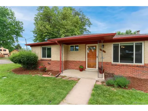 8675 Calvin Dr, Arvada, CO 80002 photo 3
