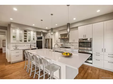 7059 S Locust Pl, Centennial, CO 80112