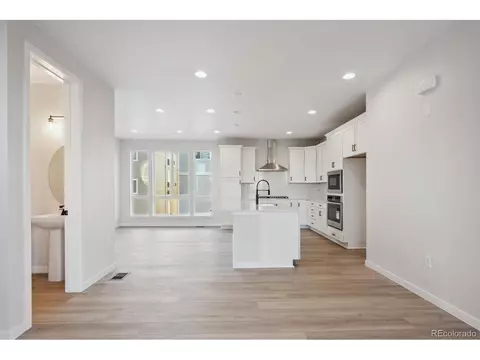 5245 Queen Ct, Arvada, CO 80002 photo 8