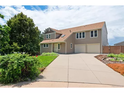 2149 S Joliet Ct, Aurora, CO 80014
