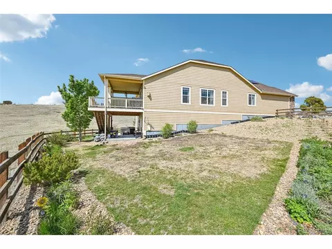 Exterior - 8549 Eldora Way, Arvada, CO 80007 photo 5 of 8