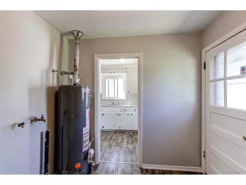 3311 S Eudora St, Denver, CO 80222 photo 24