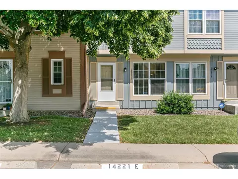 14221 E Hawaii Cir #E, Aurora, CO 80012