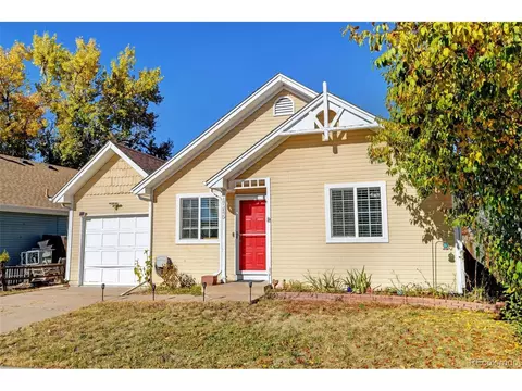 17445 E Chenango Dr, Aurora, CO 80015 photo 2
