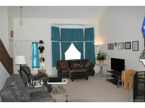 605 2nd St, Frederick, CO 80530 photo 4